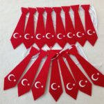KEÇEDEN AY YILDIZLI KRAVAT BEYAZ